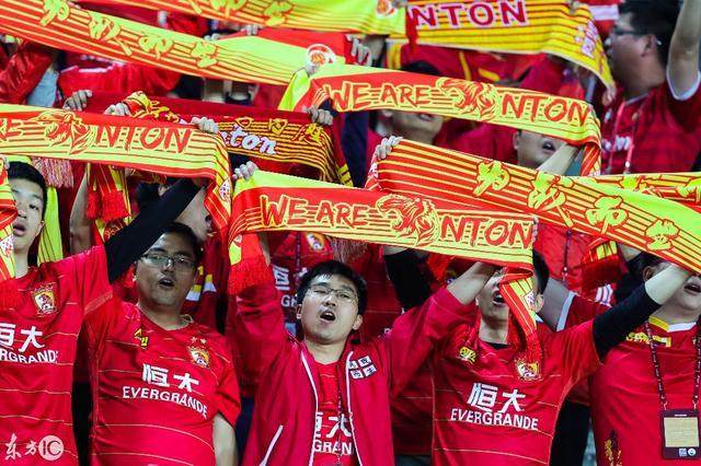 开云体育-狂风雷电暴雪 美国大西北球迷喜迎赛季主场首秀